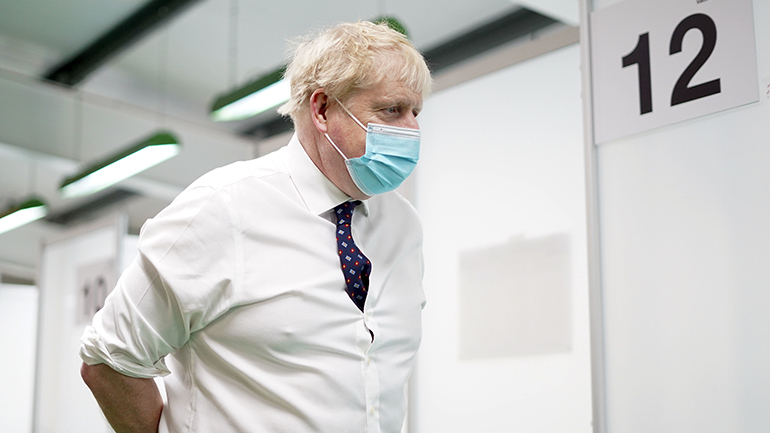 Η Βρετανία ζητά τη βοήθεια συνταξιούχων εκπαιδευτικών